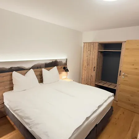 Traubes Alpenlodge Appartement Reuthe